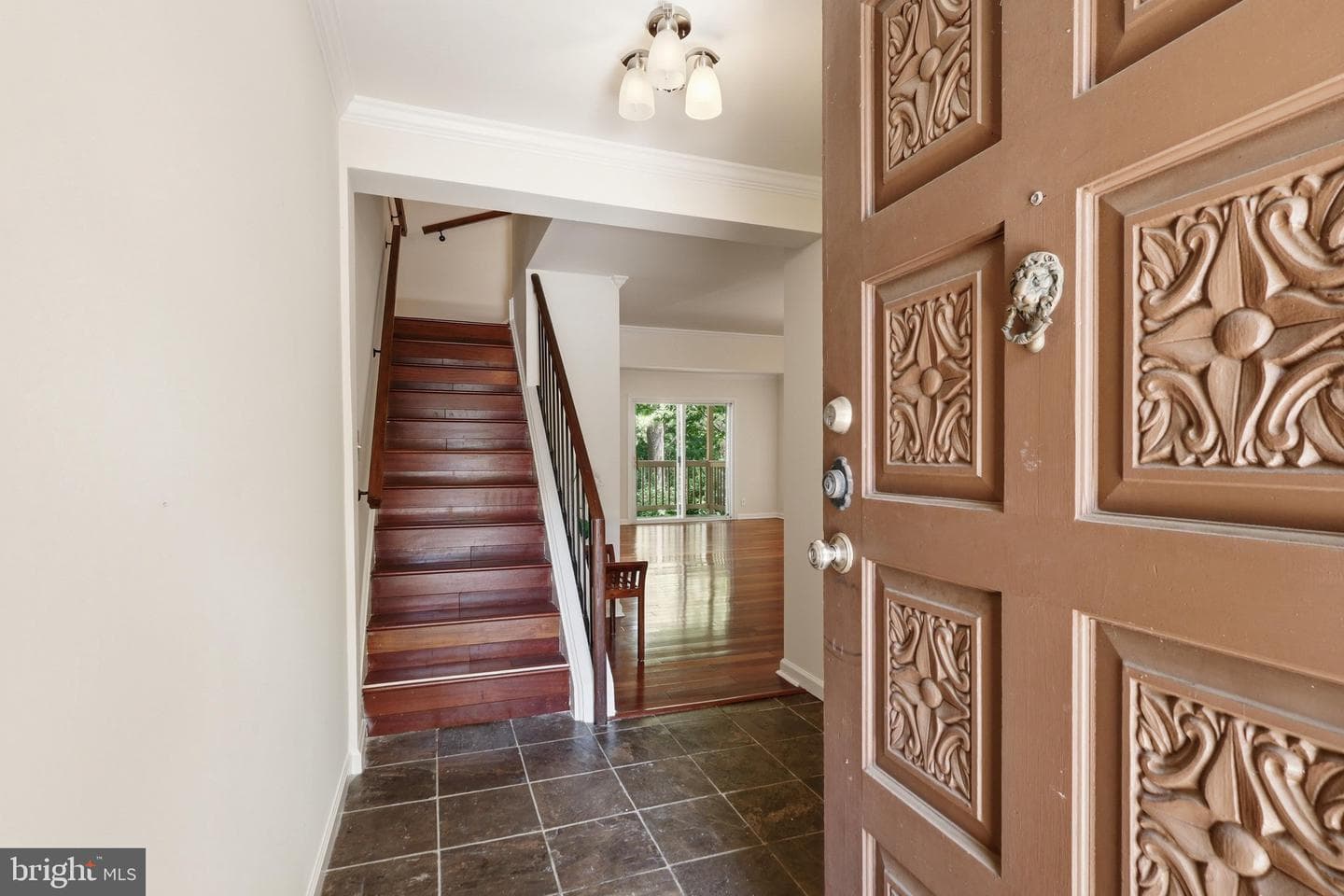 1651 Valencia Way photo 8