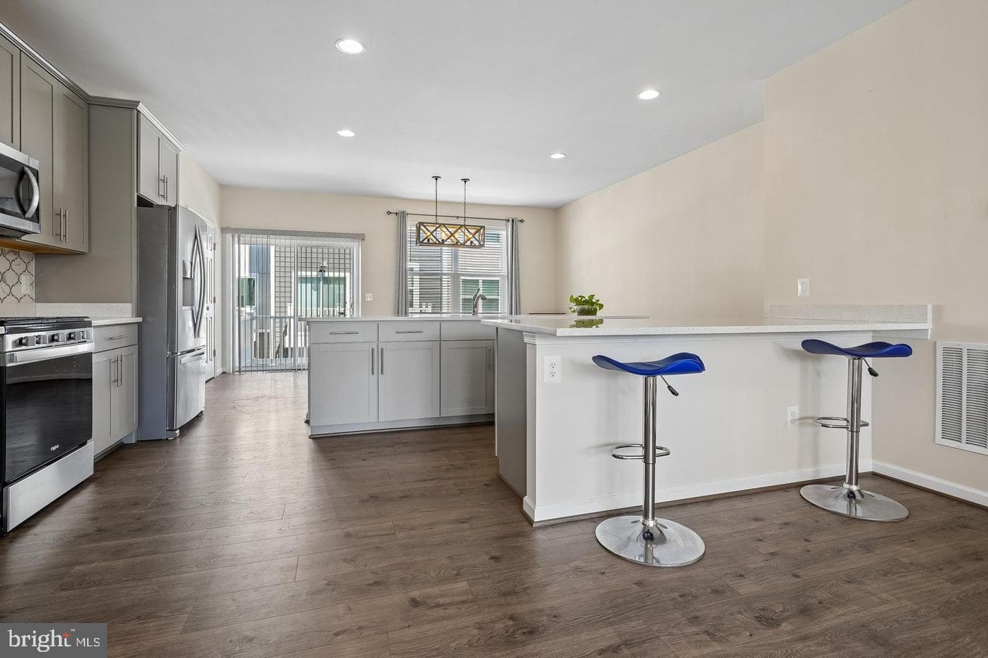 8358 Sallyport Street photo 3