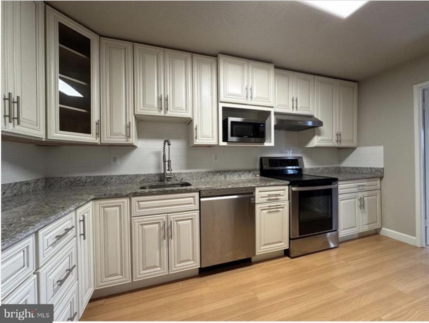 8340 Greensboro Drive #708 photo 11