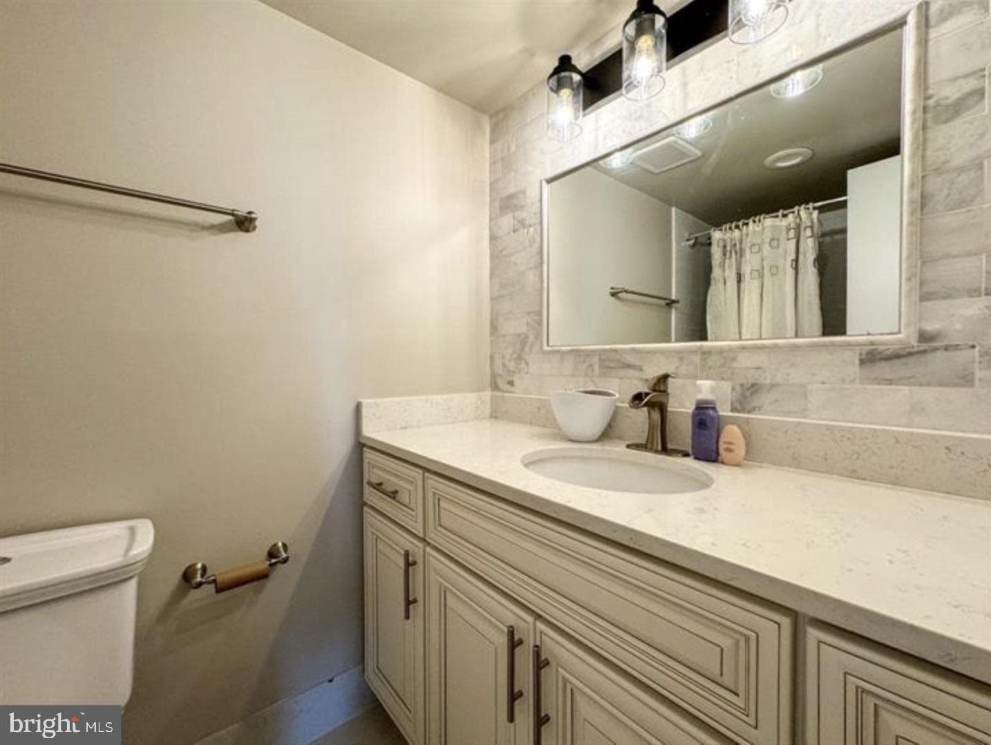 8340 Greensboro Drive #708 photo 15