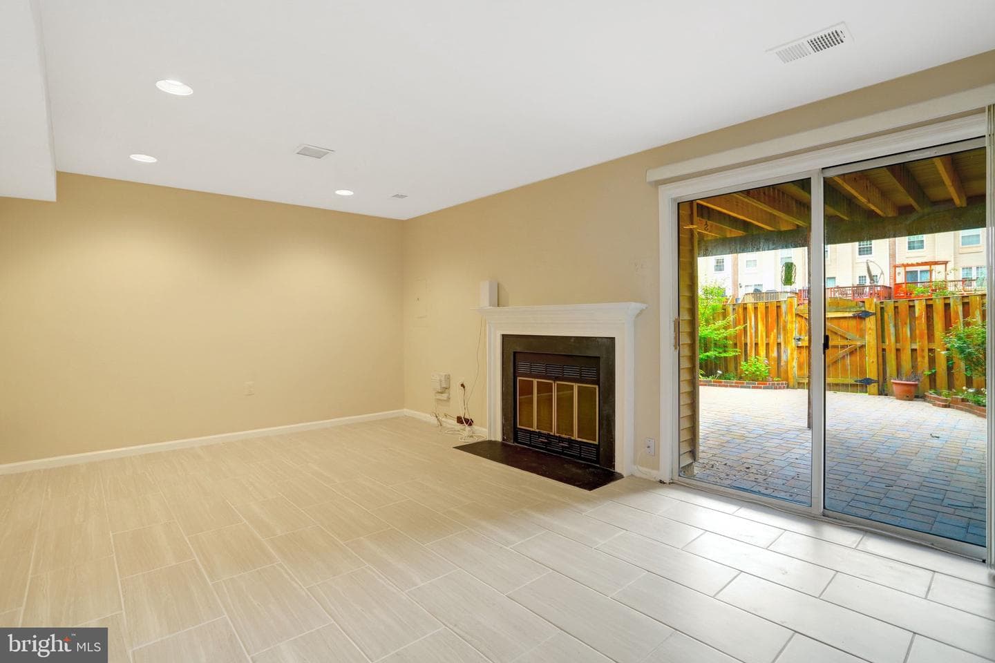 6519 Kemper Lakes Court photo 56