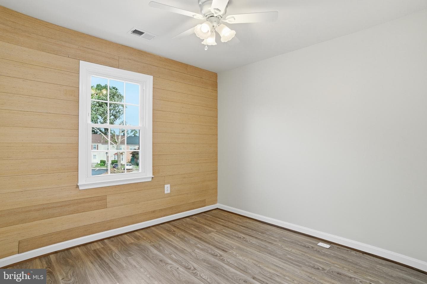 5533 Ridgeton Hill Court photo 32