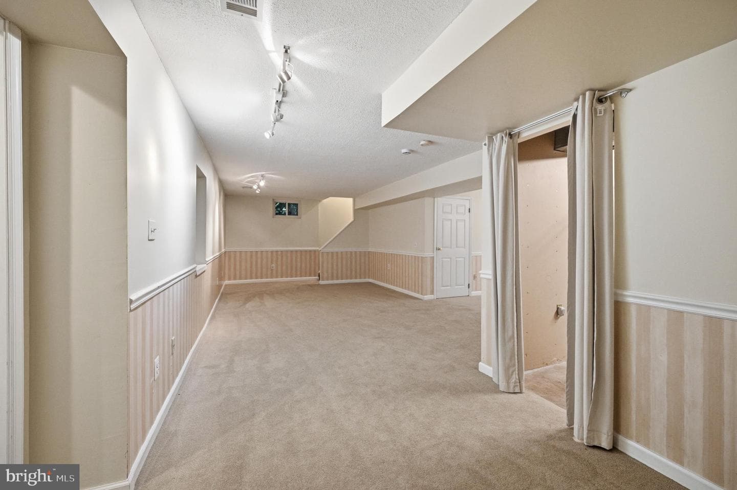 1649 Bennington Hollow Lane photo 43