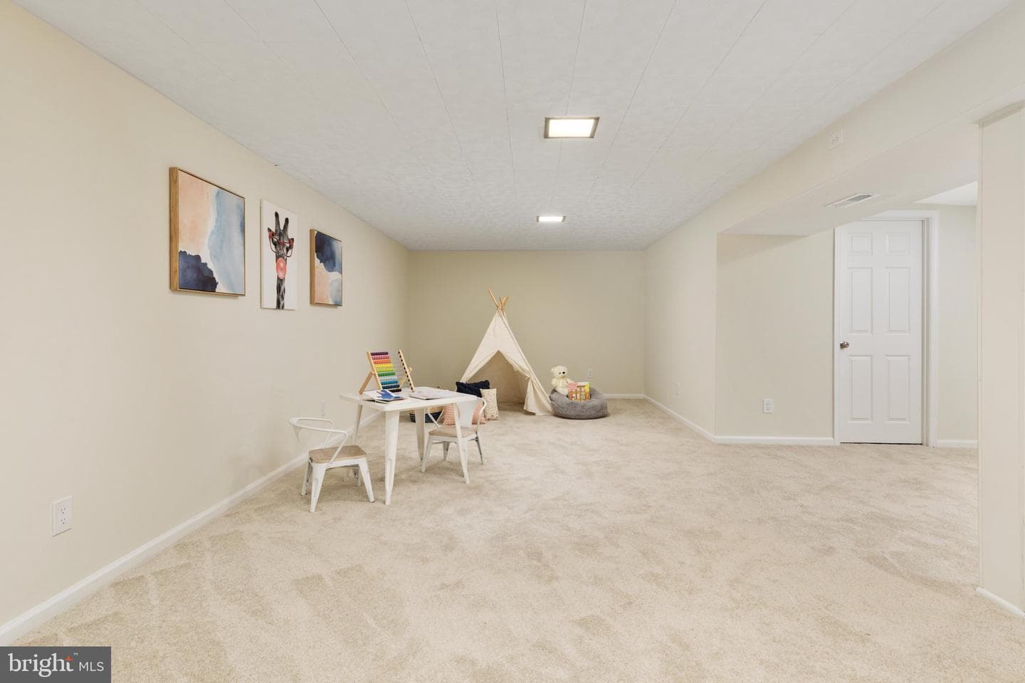 9927 Barnsbury Court photo 34