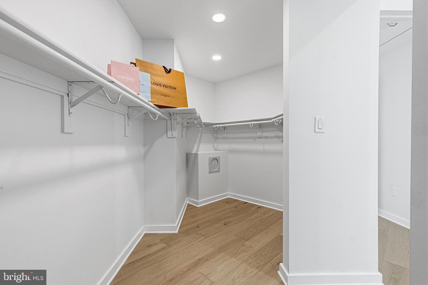 11582 Greenwich Point Road photo 38