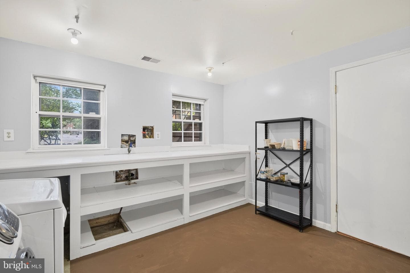 2836 Kelly Square photo 39