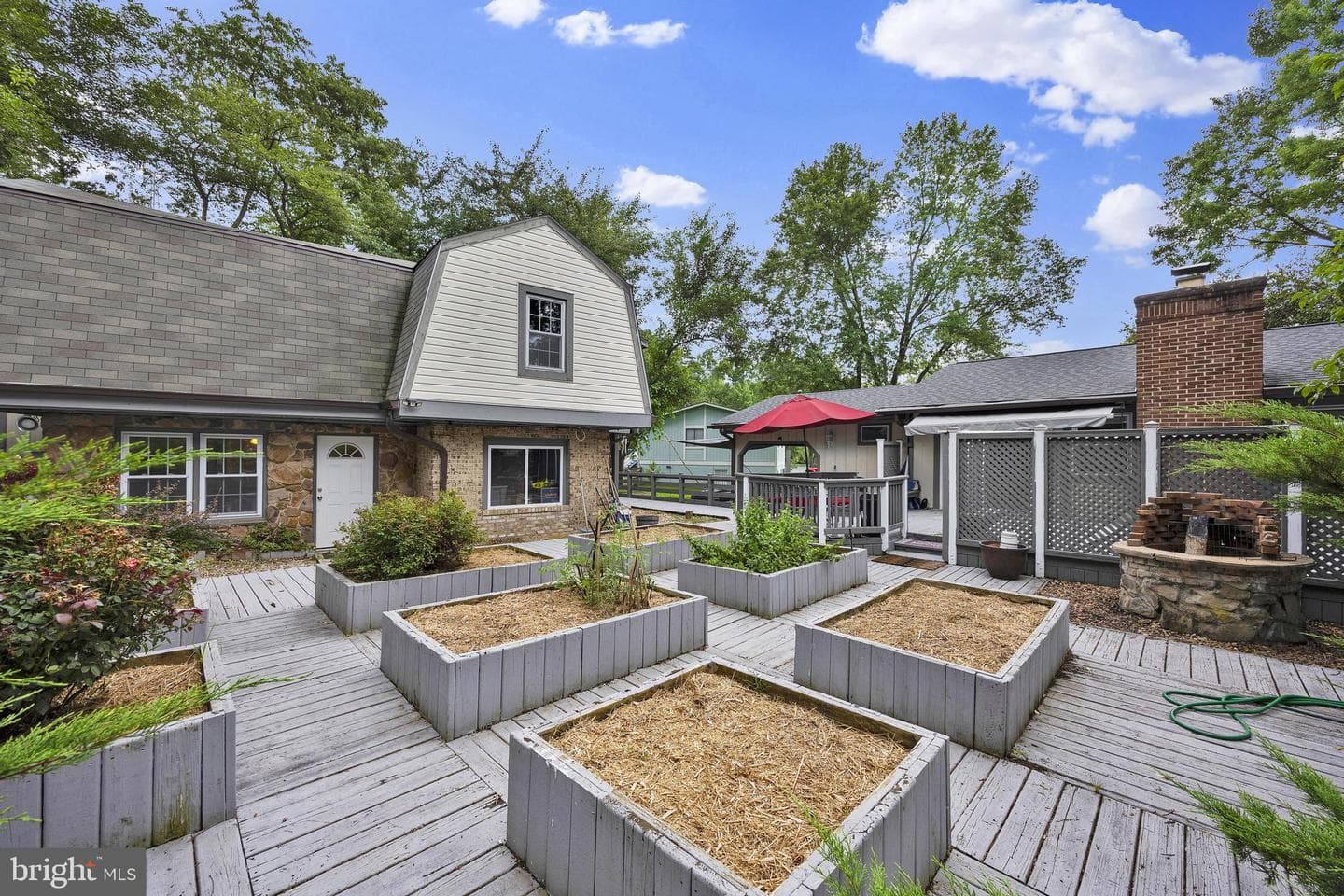 1002 Charlton Place photo 41