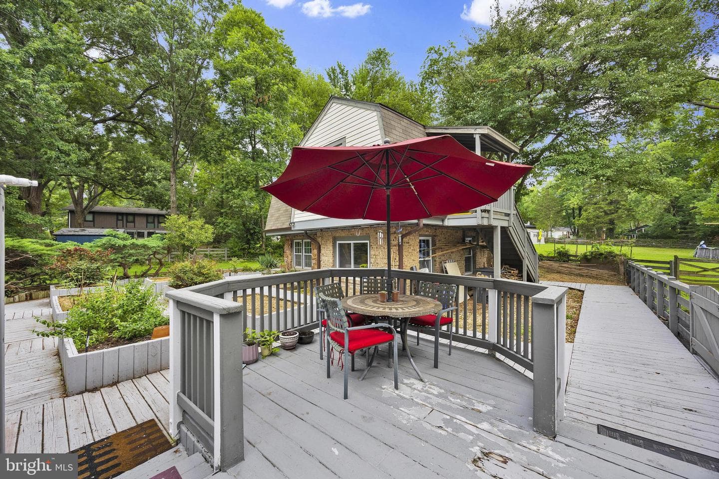 1002 Charlton Place photo 49