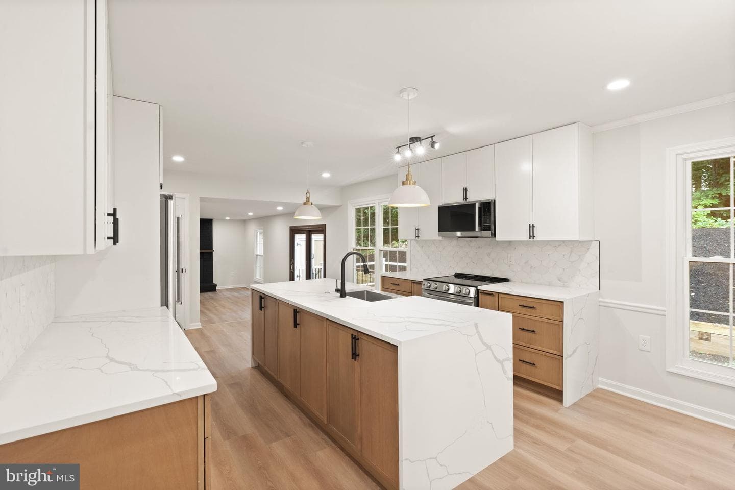 6390 Phillip Court photo 17