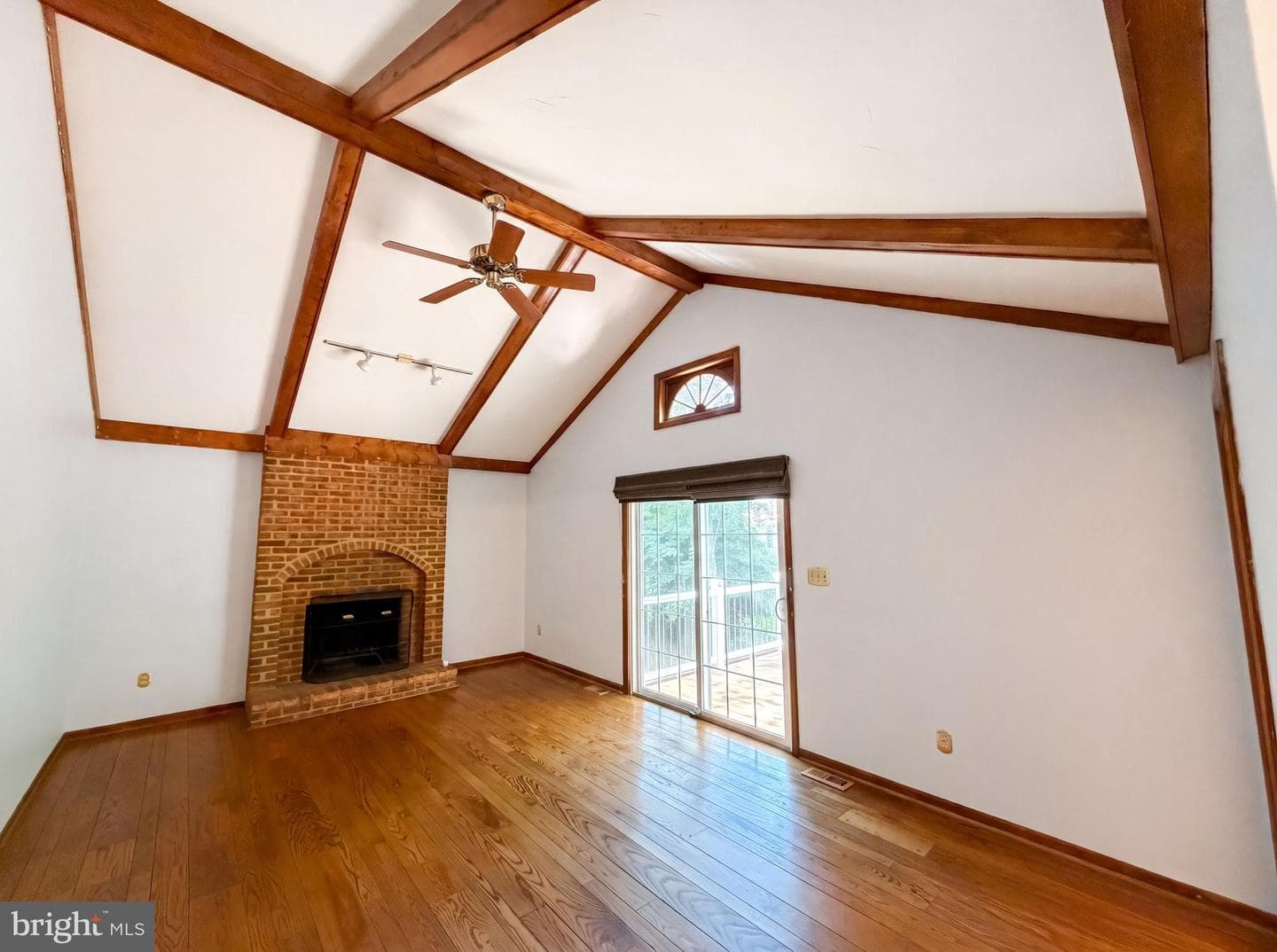 4819 Powell Road photo 3