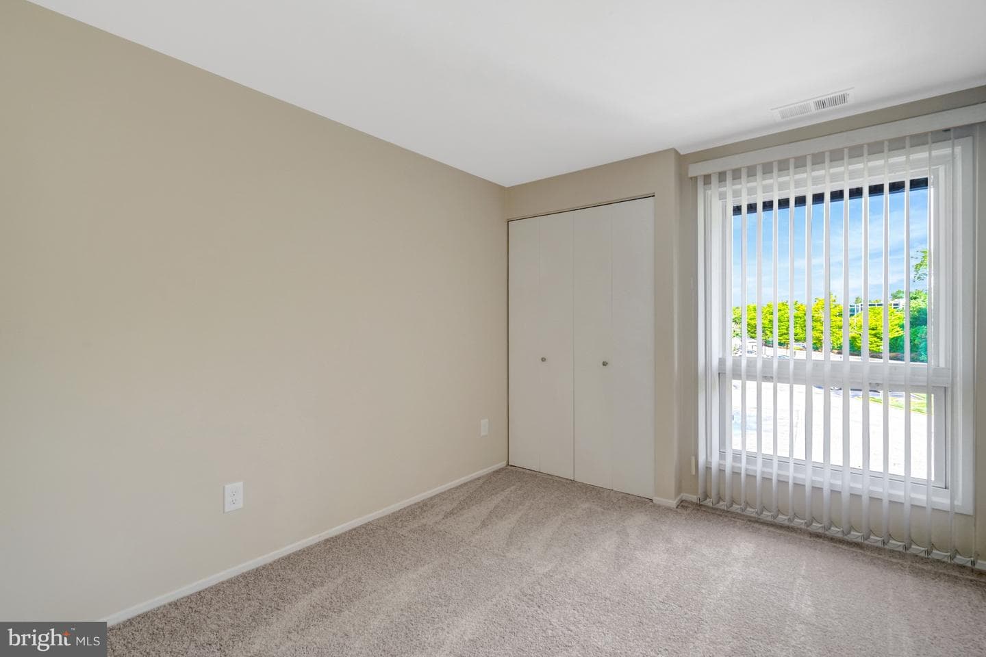 4445 Elan Court photo 37