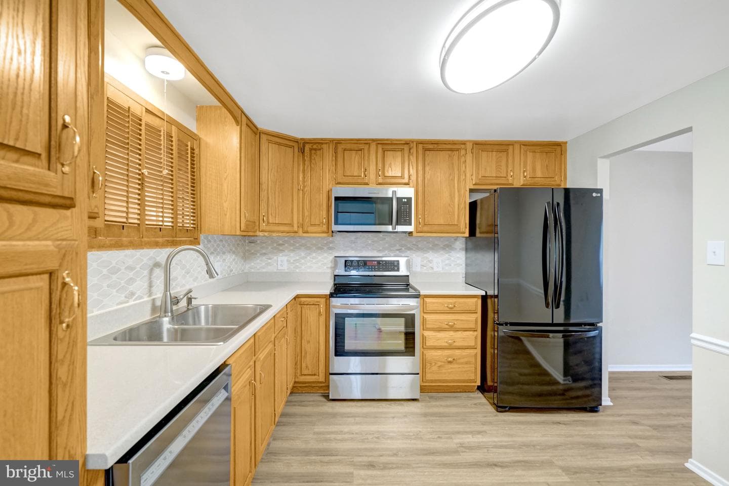 4445 Elan Court photo 6