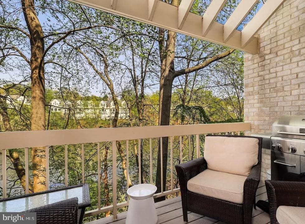 11128 Boathouse Court #87, Reston