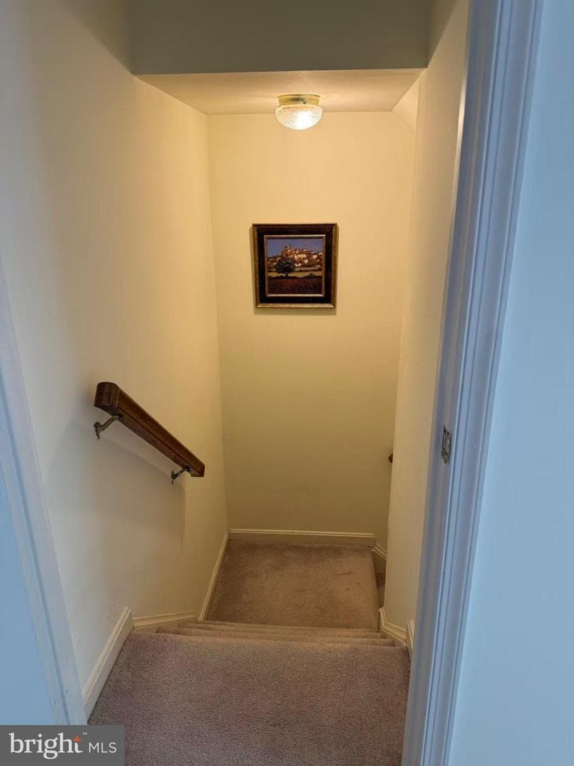 6903 Compton Valley Ct photo 32