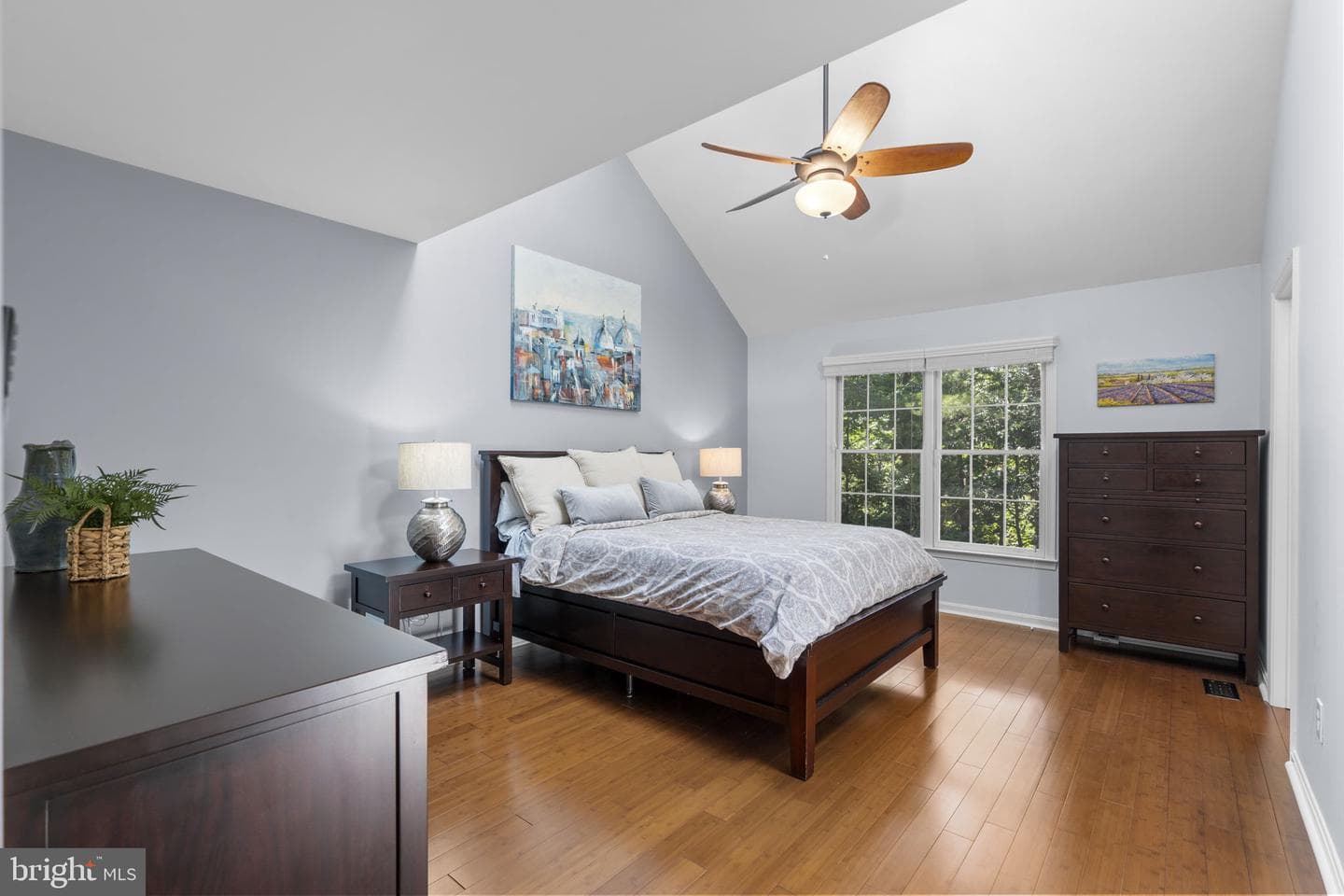 7049 Kings Manor Drive photo 30