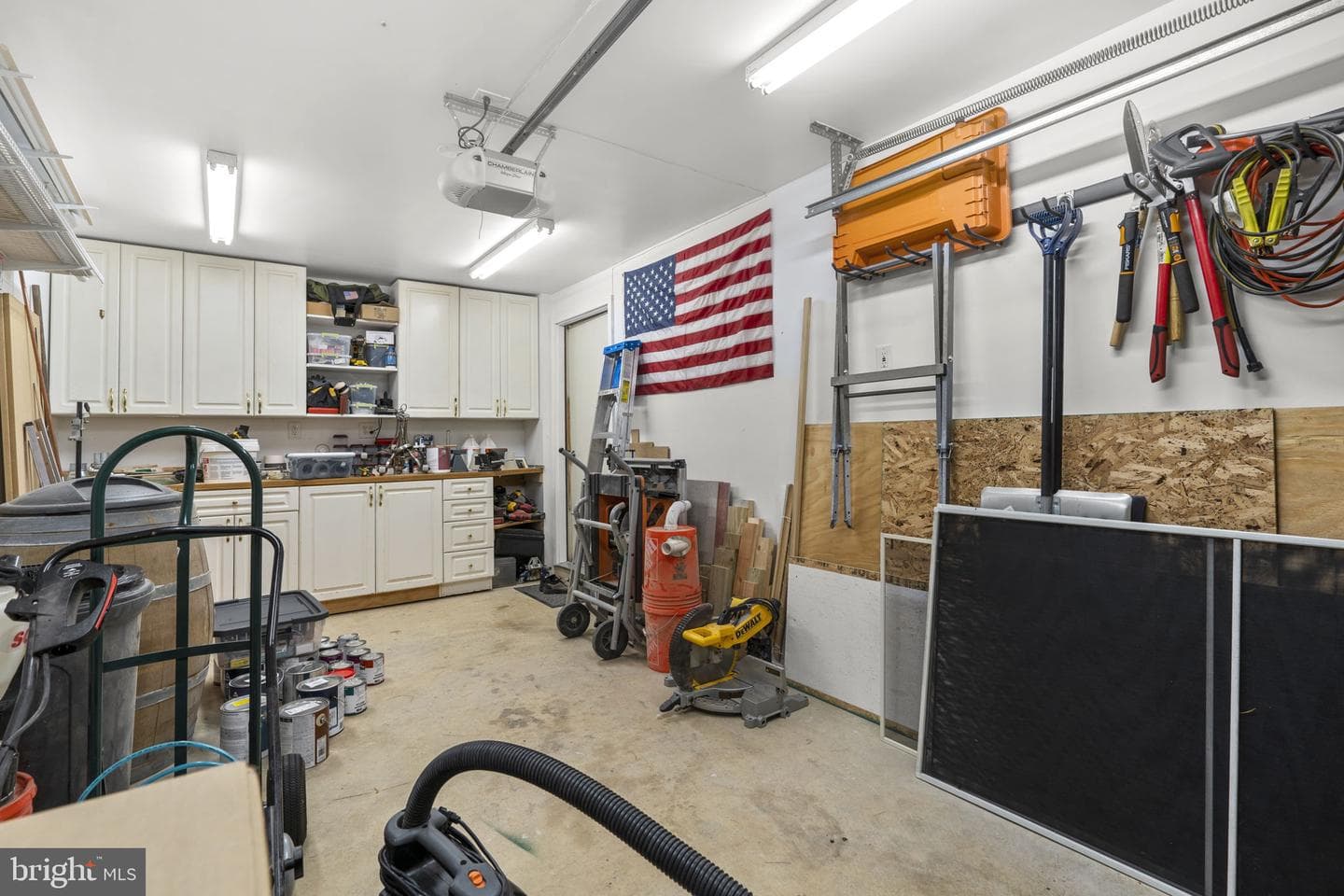 7049 Kings Manor Drive photo 43