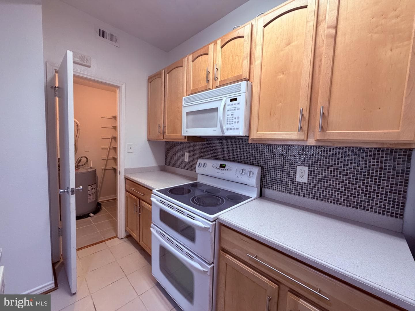 12152 Penderview Terrace #1304 photo 4