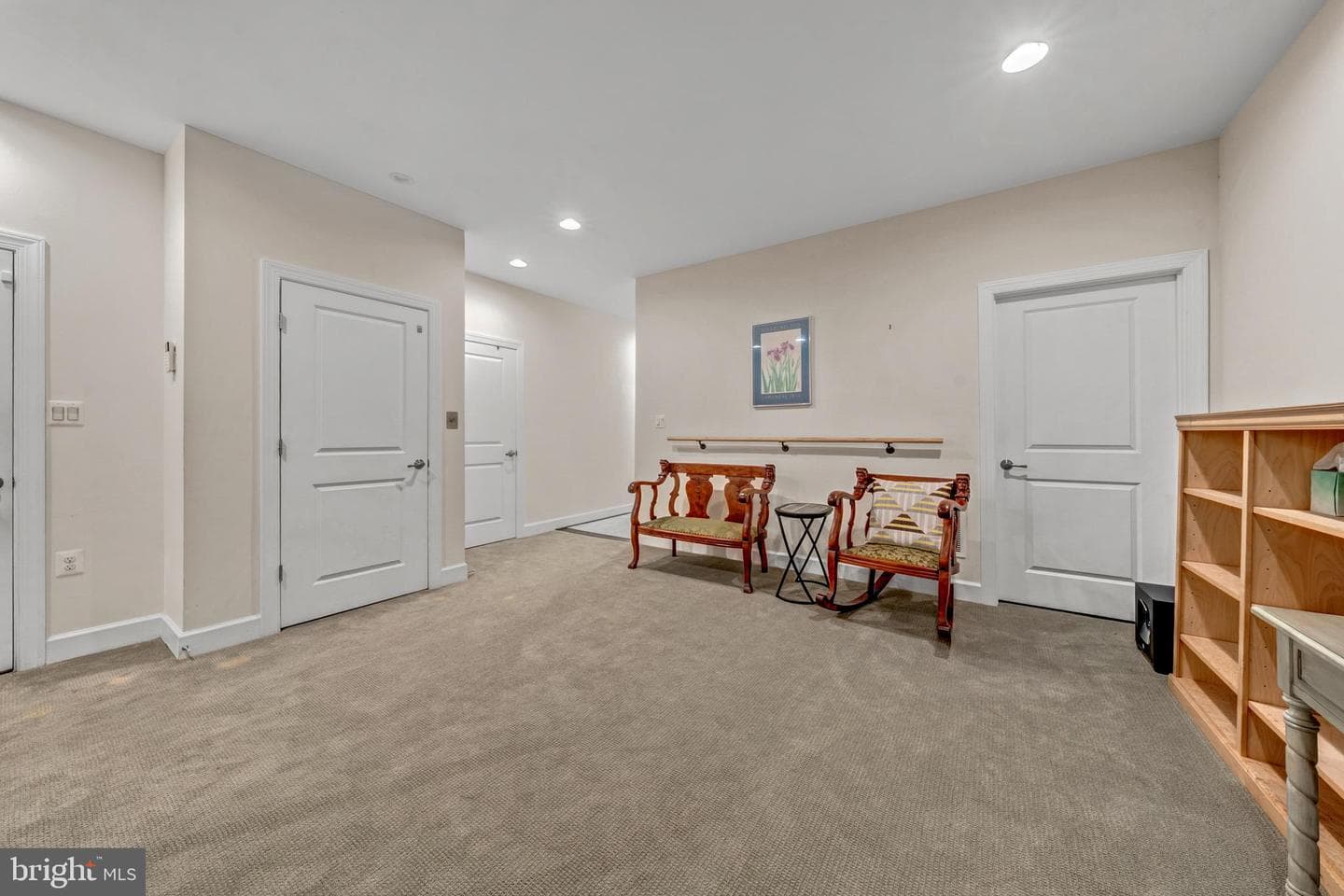 5951 Clapton Court photo 10