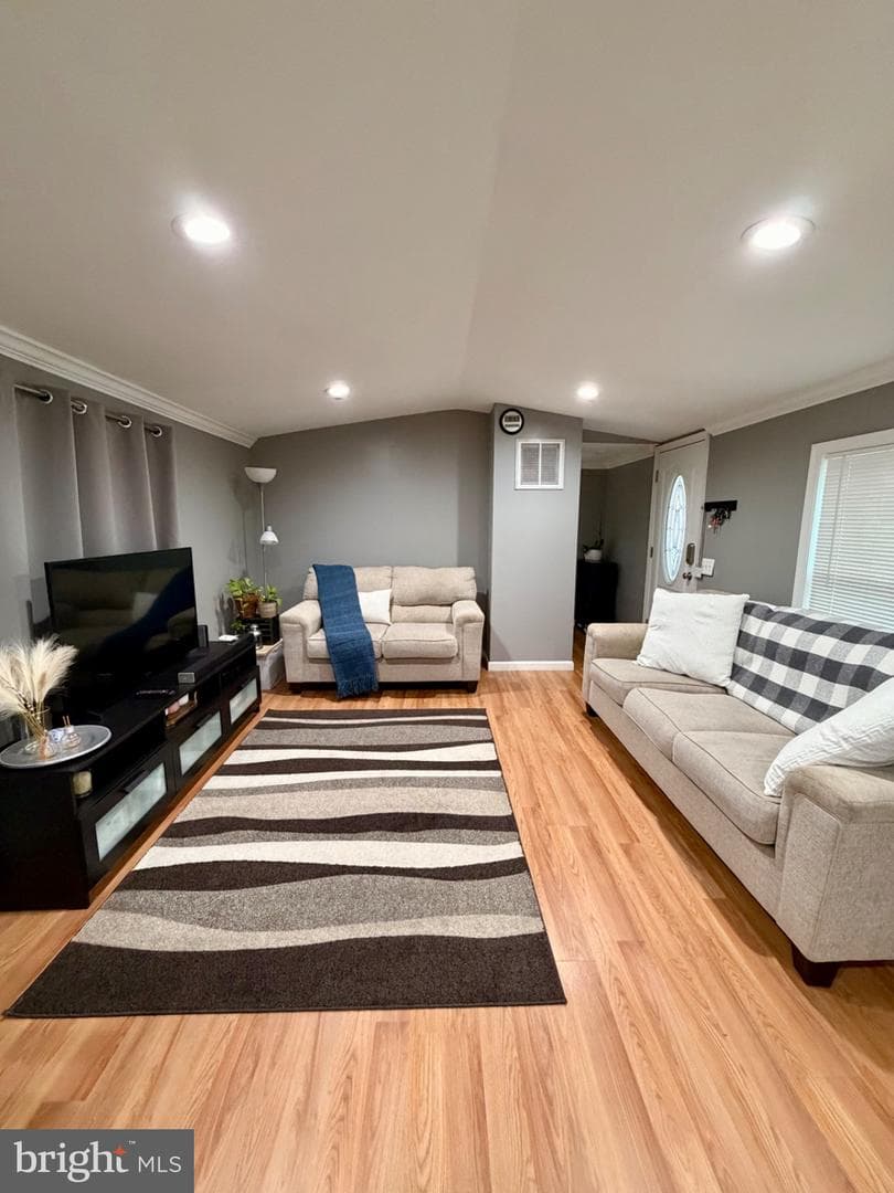 7776 Finch Court, Alexandria