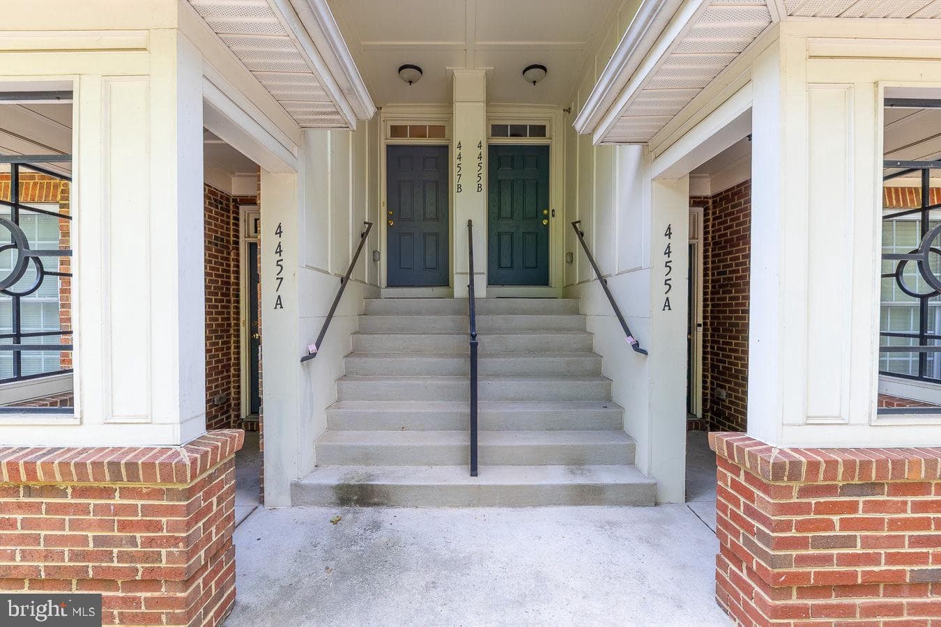4457 Beacon Grove Circle #705b photo 3