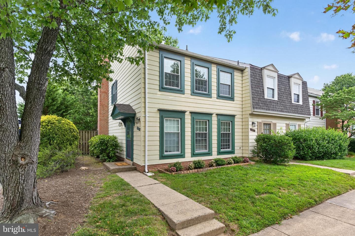 6521 Yadkin Court, Alexandria