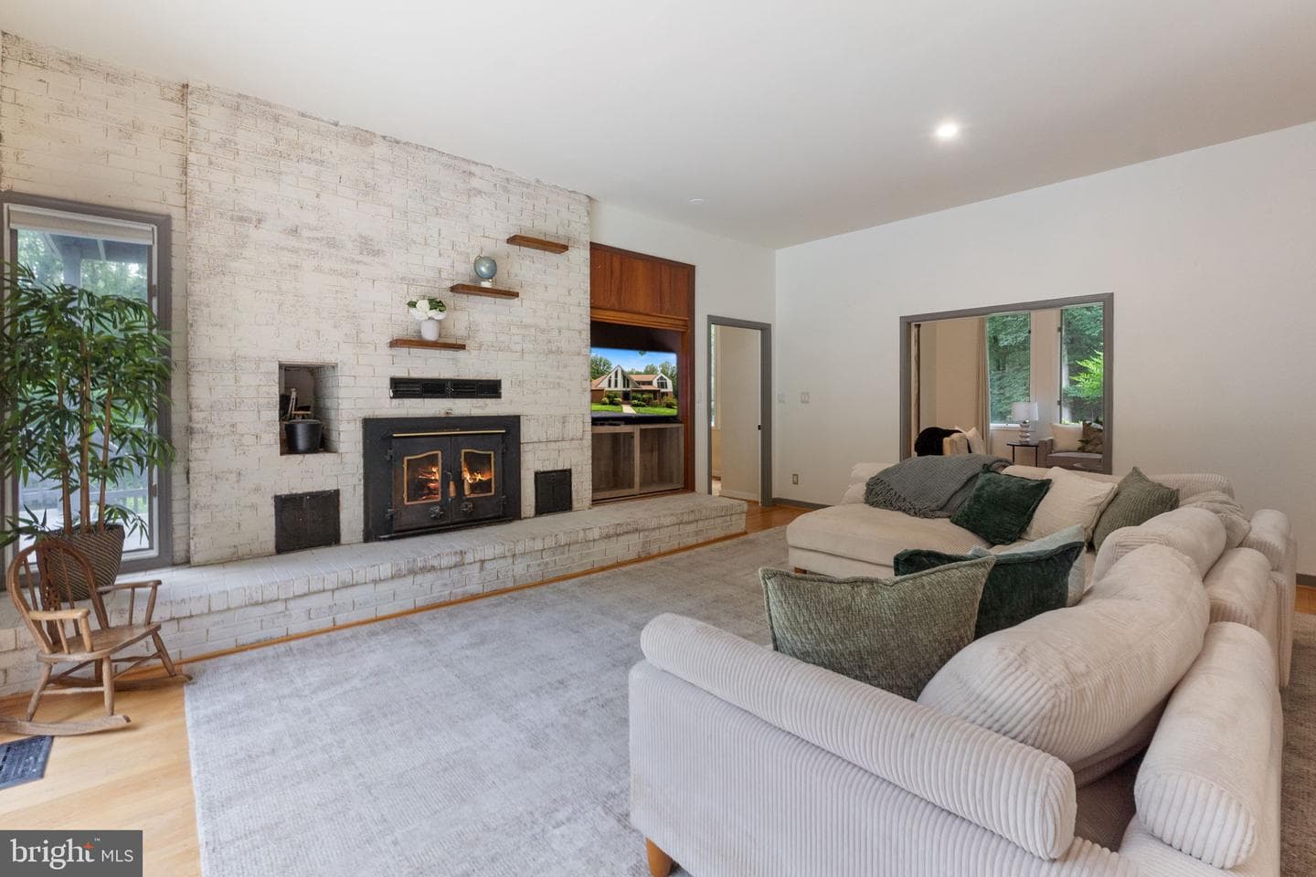 10101 Jaydee Boulevard photo 10