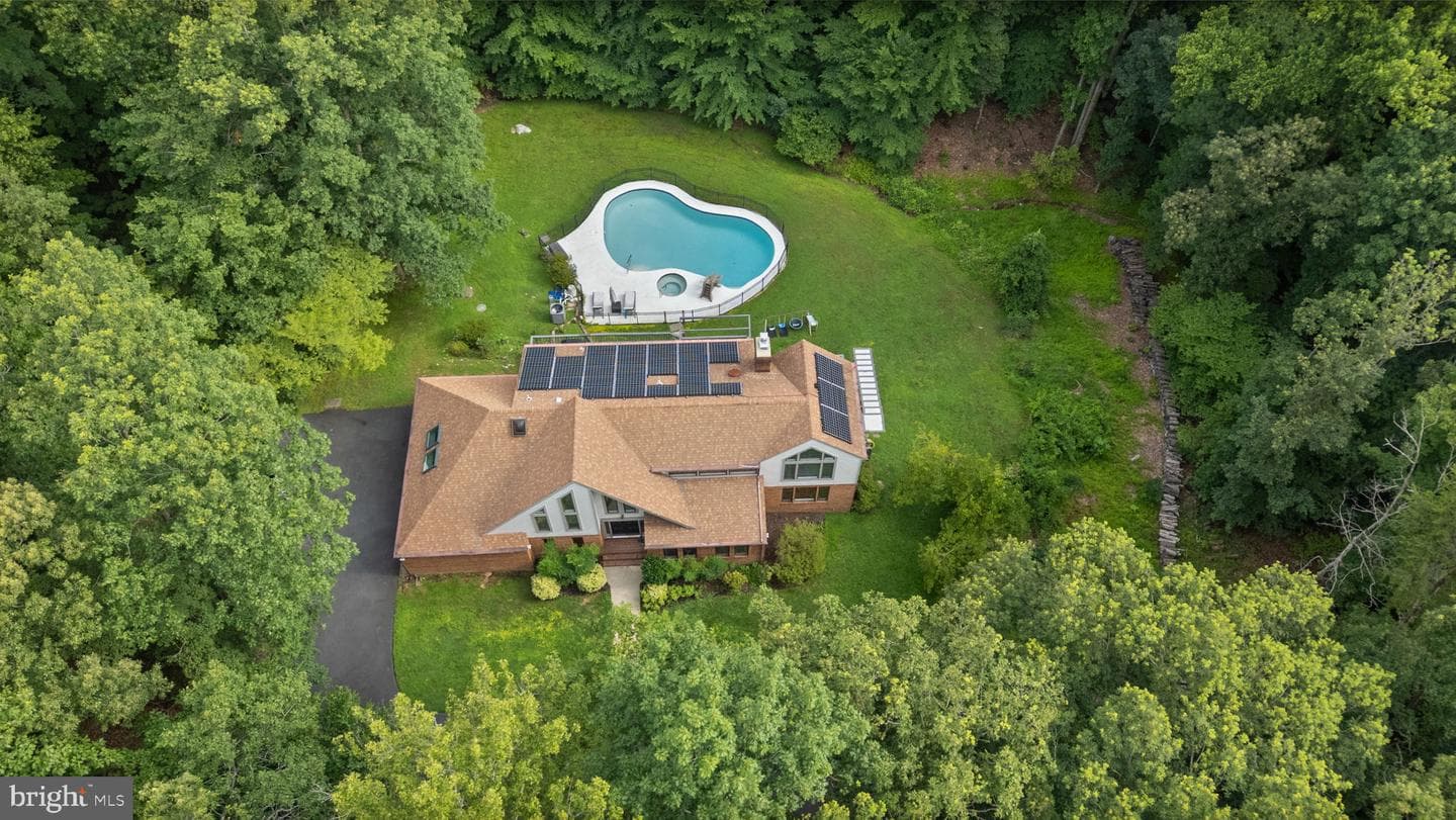 10101 Jaydee Boulevard, Fairfax Station