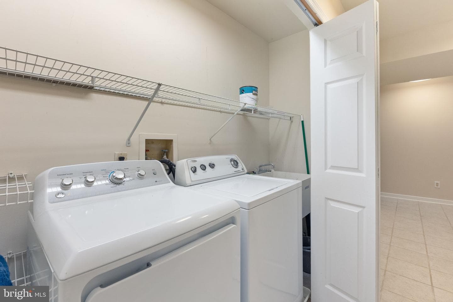 10101 Jaydee Boulevard photo 56