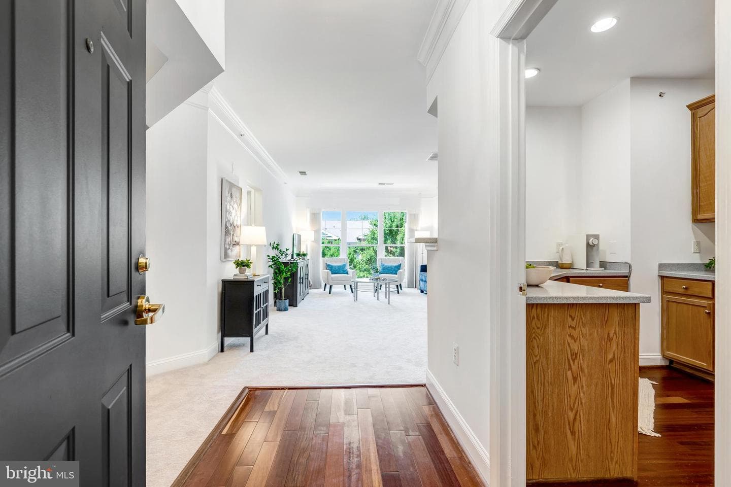 2901 Saintsbury Plaza #404, Fairfax