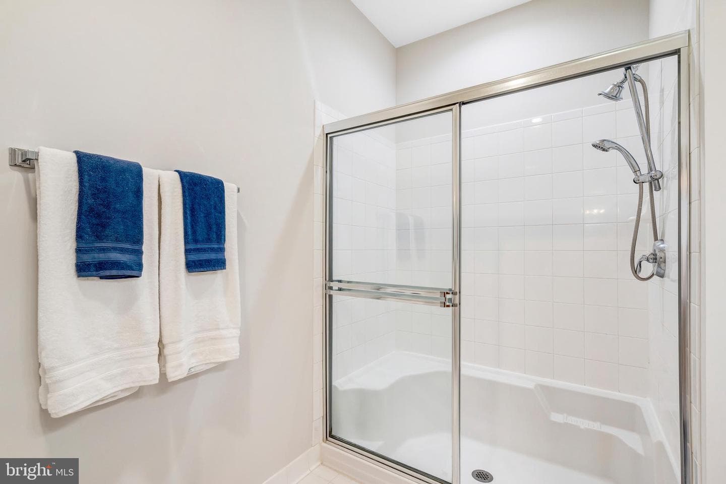 2901 Saintsbury Plaza #404 photo 27