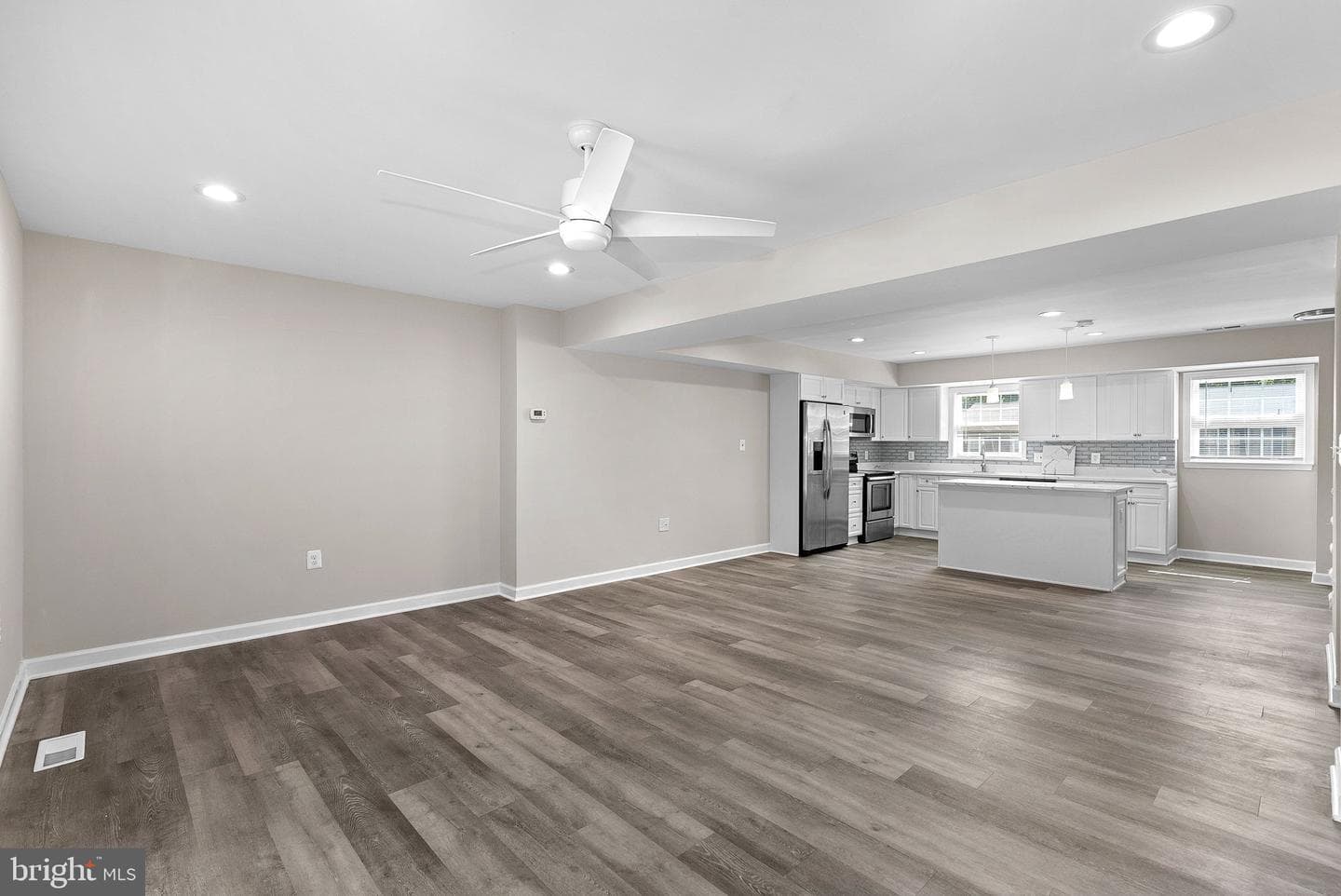 6612 Burlington Place photo 10