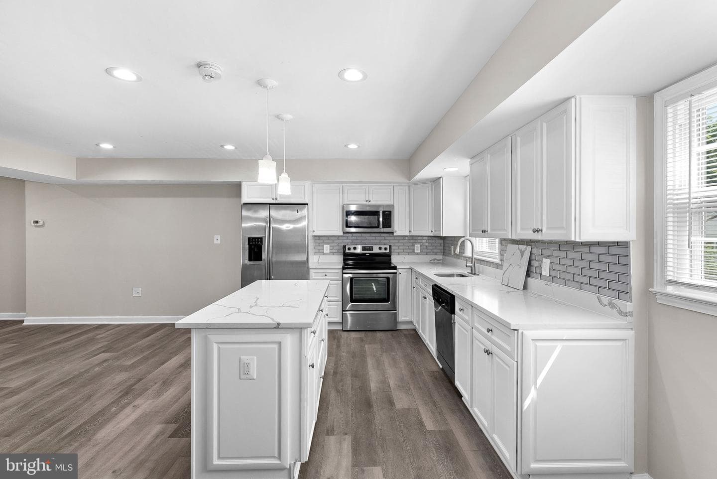 6612 Burlington Place photo 21