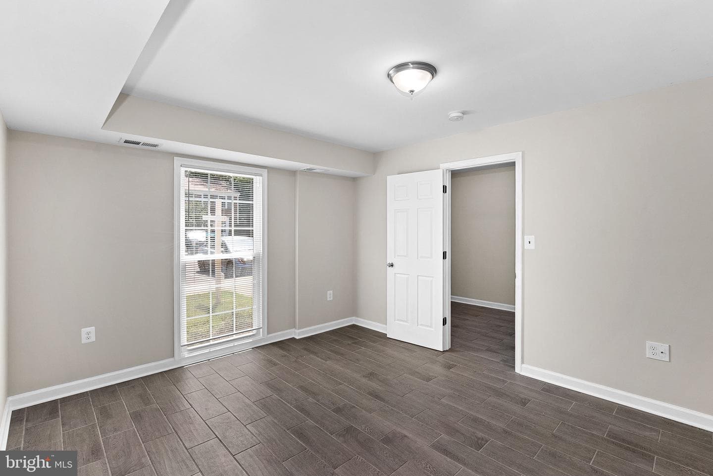 6612 Burlington Place photo 42
