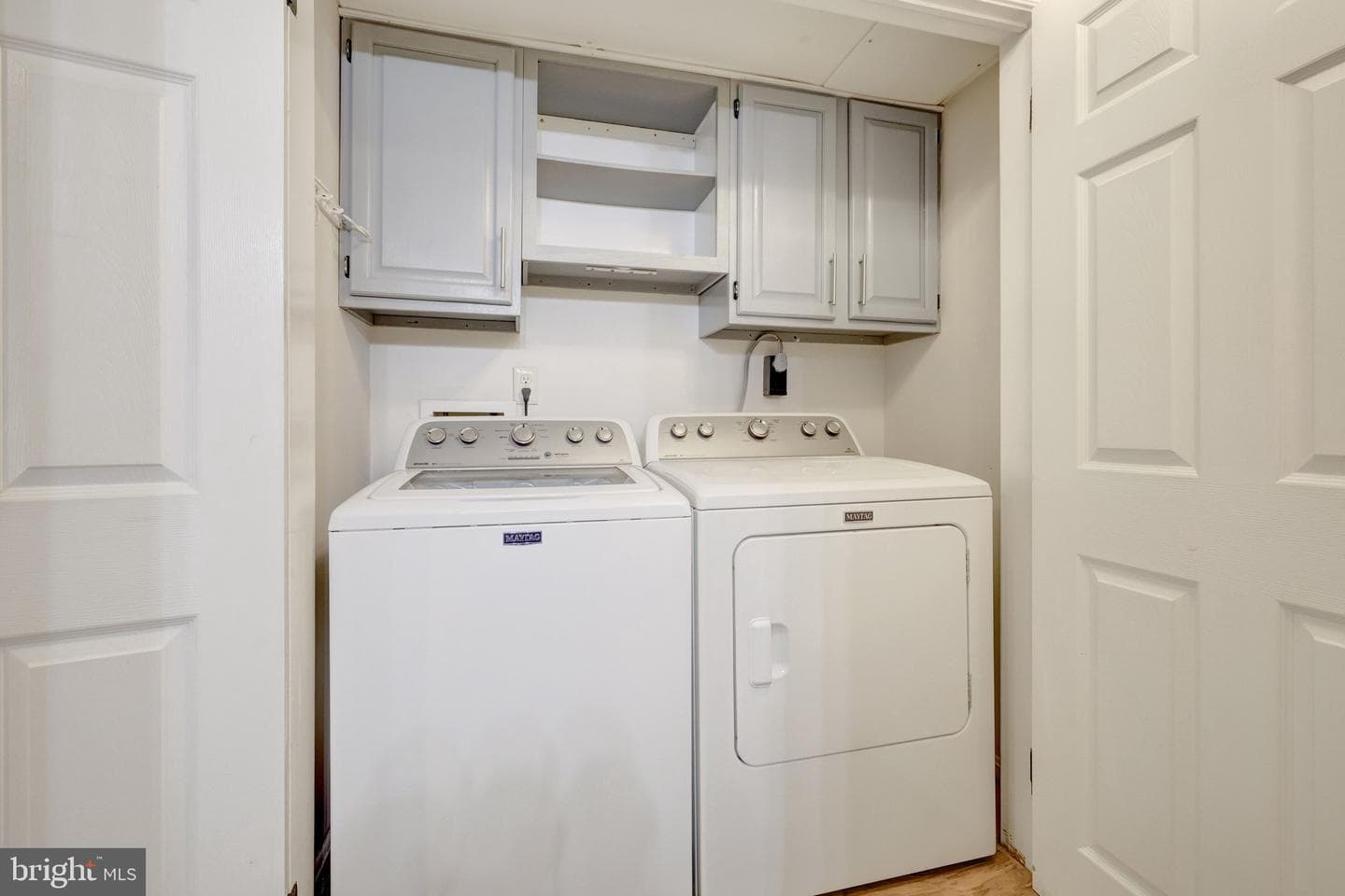 4003 Kloman Street photo 27