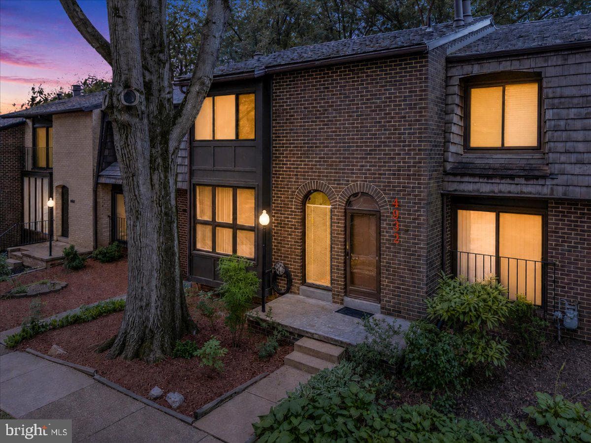 4932 Sauquoit Lane, Annandale
