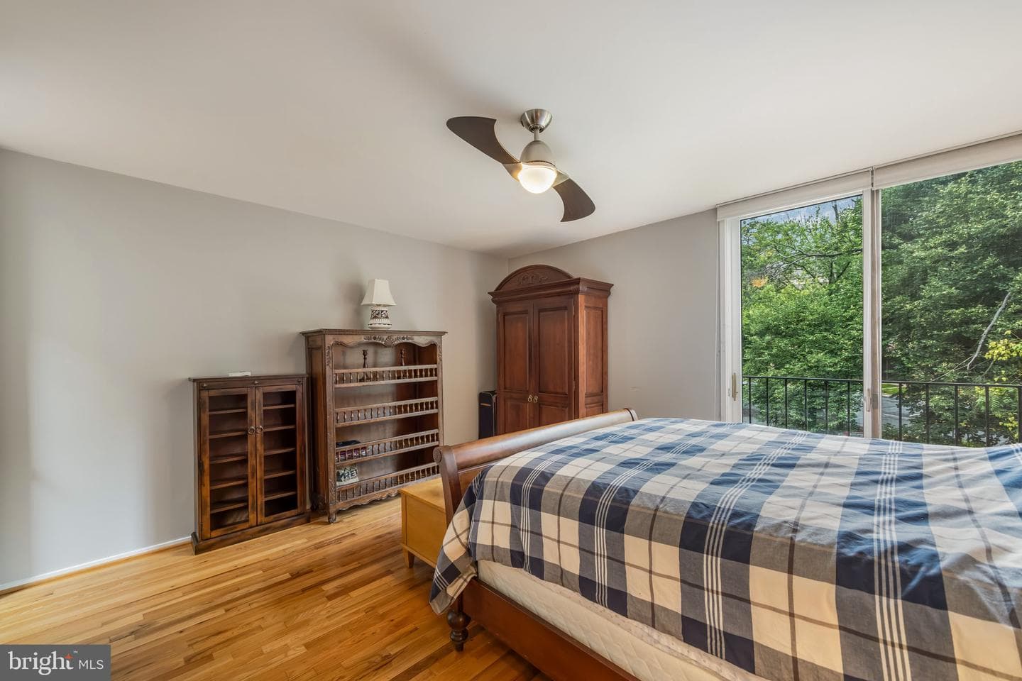 11471 W Washington Plaza W photo 24