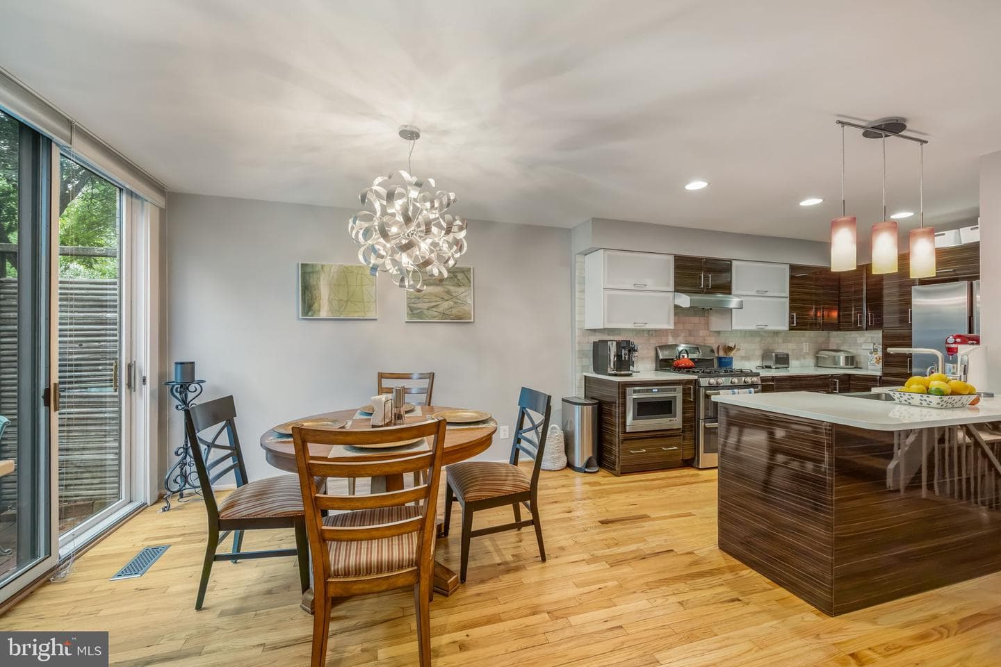 11471 W Washington Plaza W photo 4