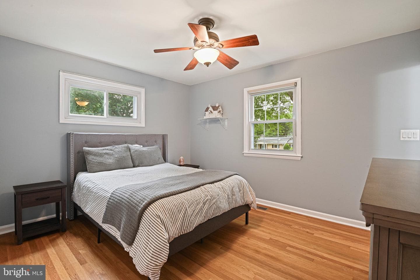 8213 Cottage Street photo 13