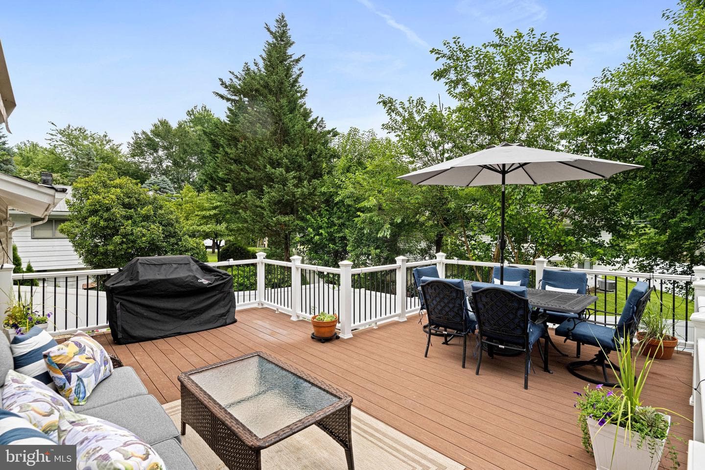 8213 Cottage Street photo 41