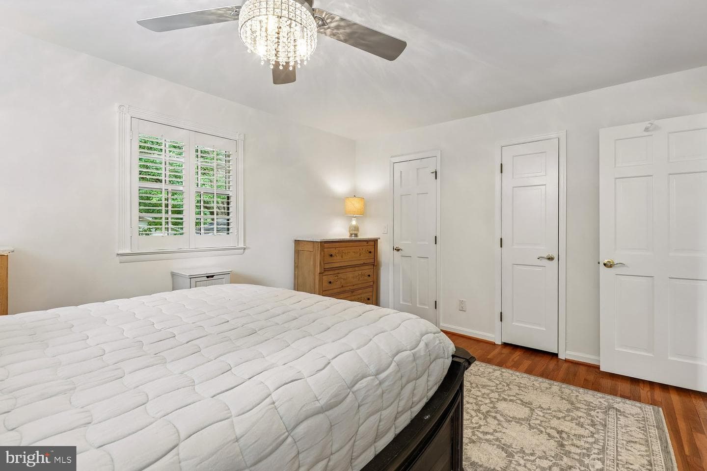 9005 Greylock Street photo 22