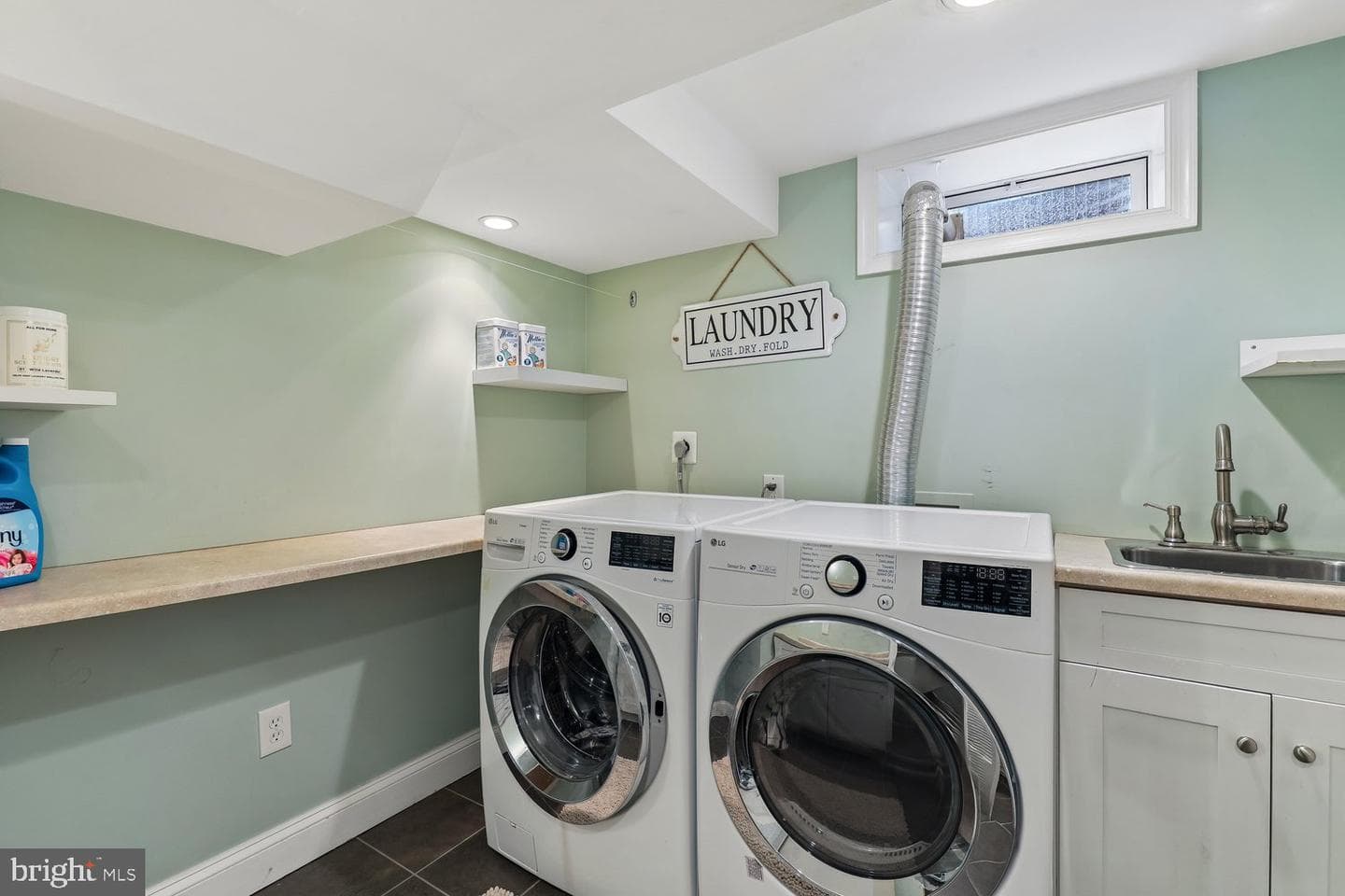 9005 Greylock Street photo 41