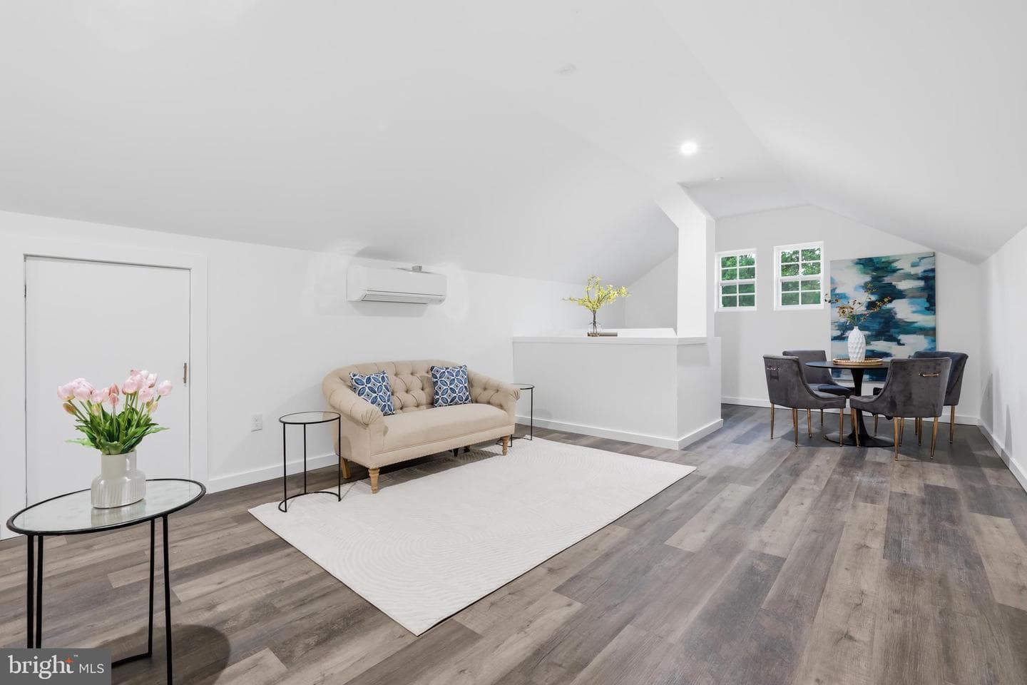 6925 Barrett Road photo 39