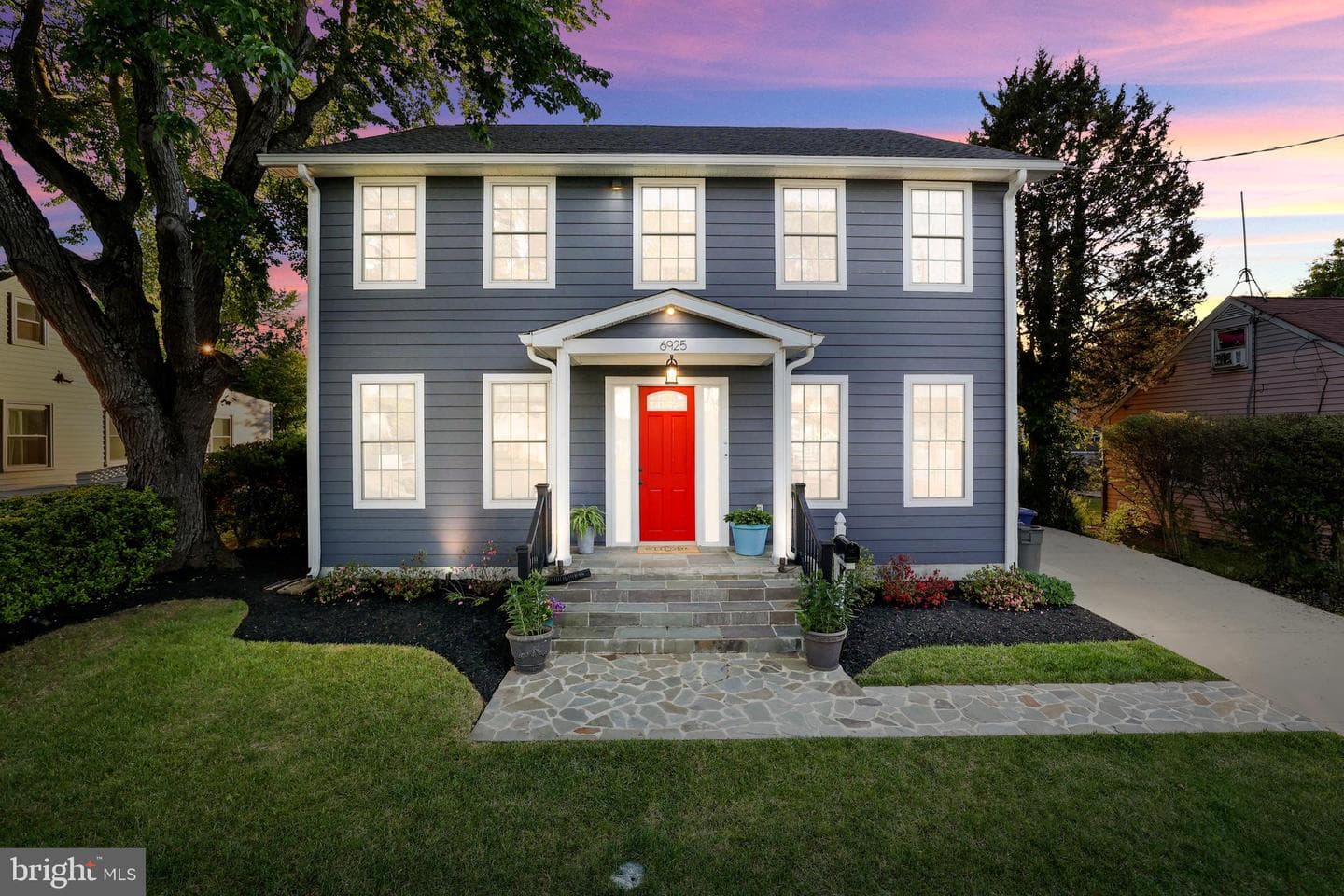 6925 Barrett Road photo 4
