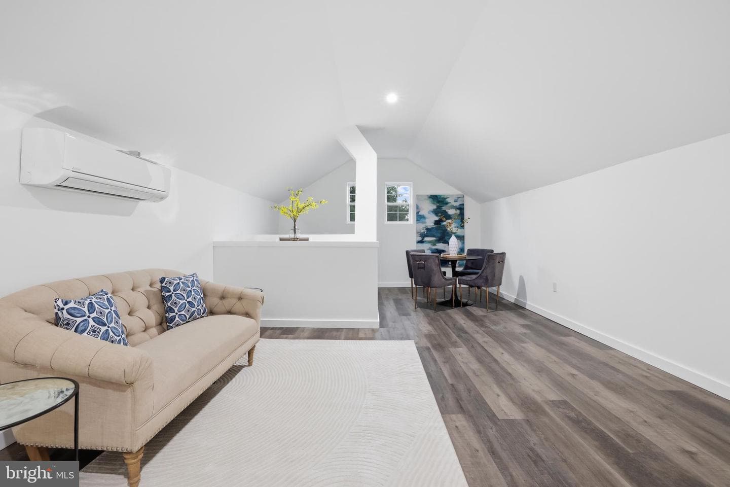 6925 Barrett Road photo 40