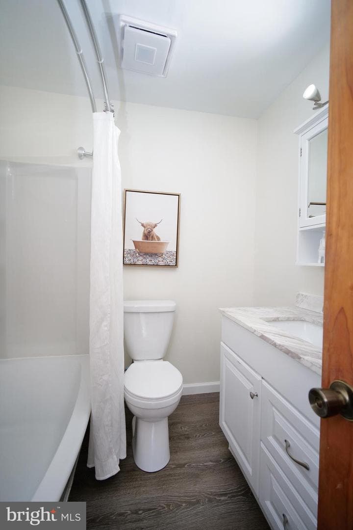 5906 King James Drive photo 26