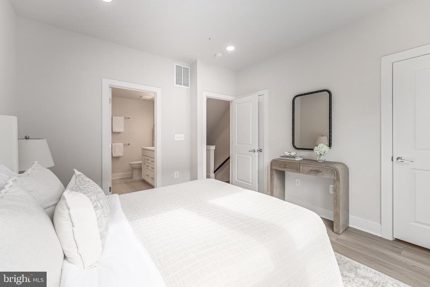 12742 Verdant Way photo 34