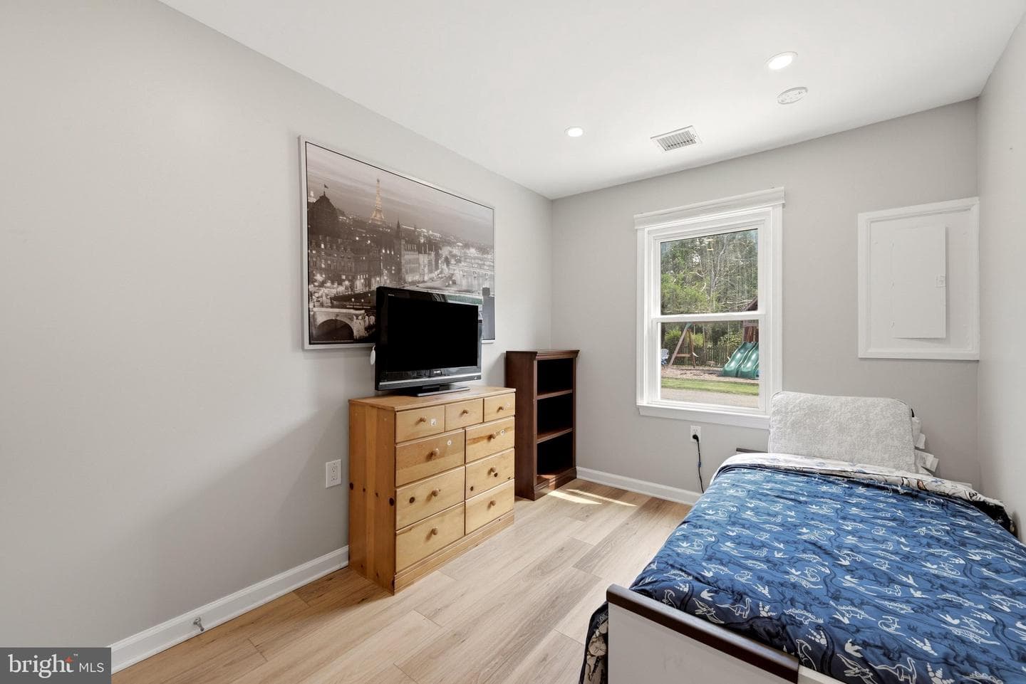 10512 Belmont Boulevard photo 20