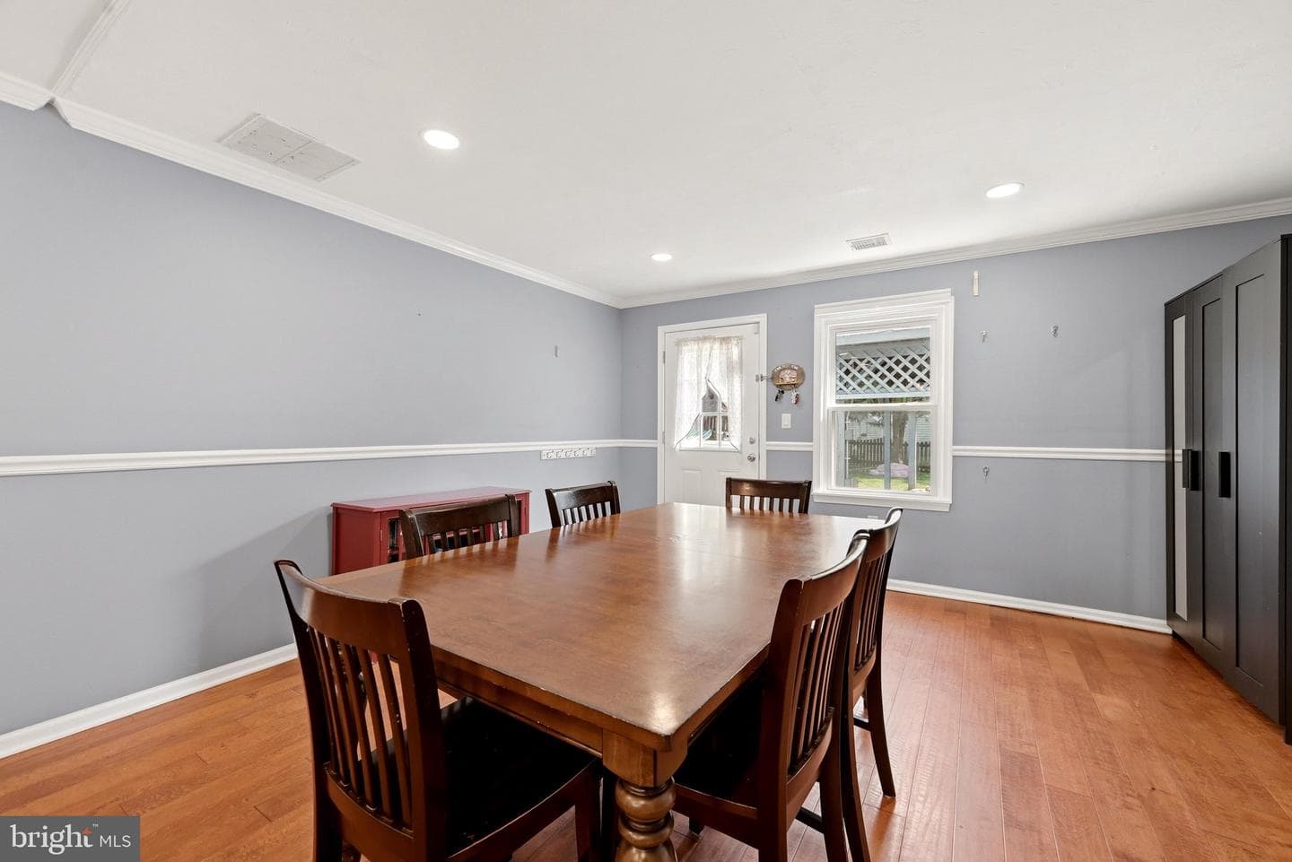 10512 Belmont Boulevard photo 25