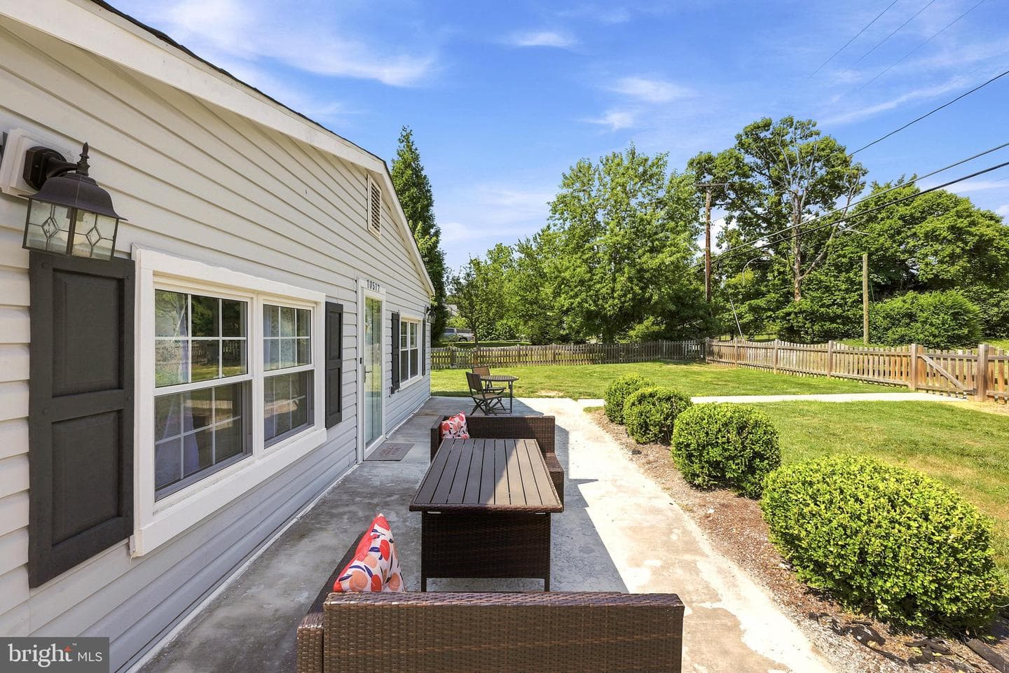 10512 Belmont Boulevard photo 7