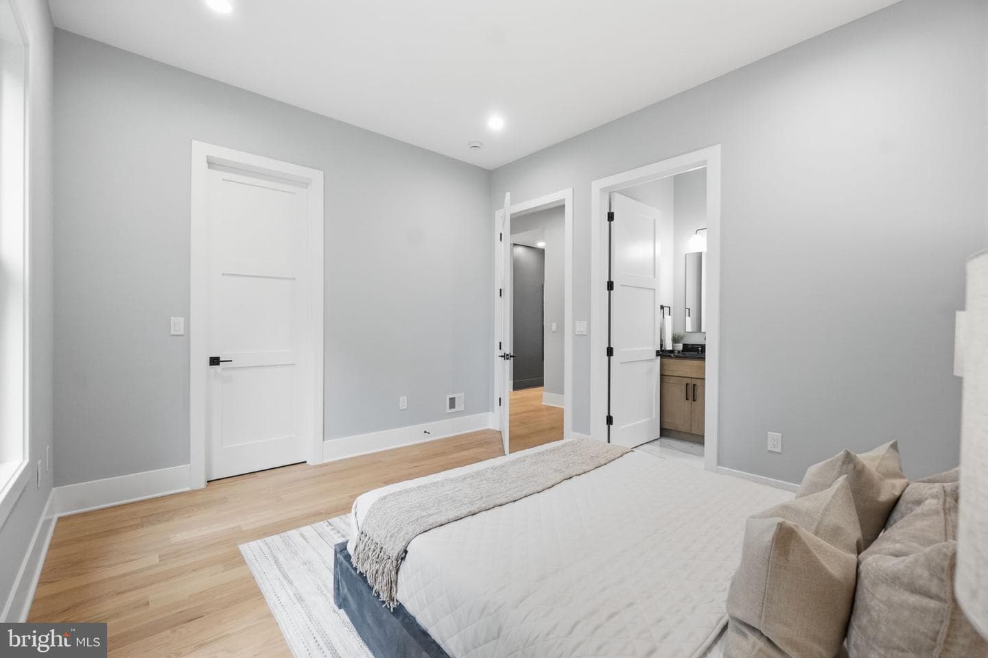 7306 Sportsman Drive photo 29